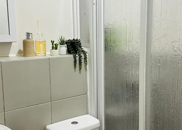 Apartment 3br - Stylish Serenity *