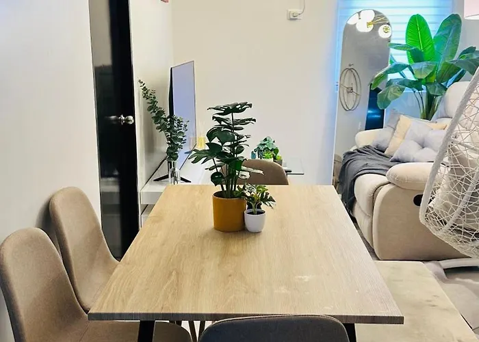 3br - Stylish Serenity